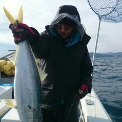 エンペラー 釣果