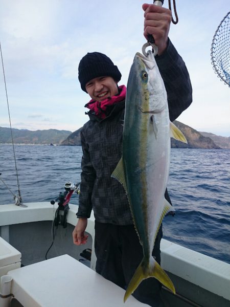 エンペラー 釣果