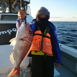 エンペラー 釣果