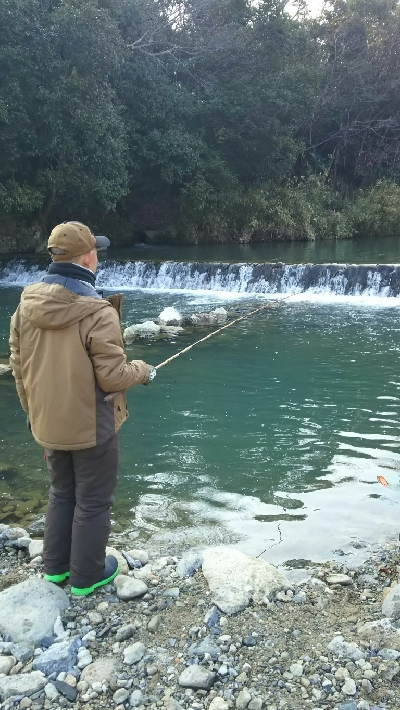 初の北田原ます釣り場