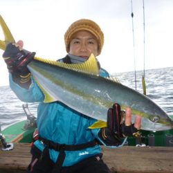 真祐丸 （しんゆうまる） 釣果