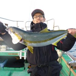 真祐丸 (しんゆうまる) 釣果