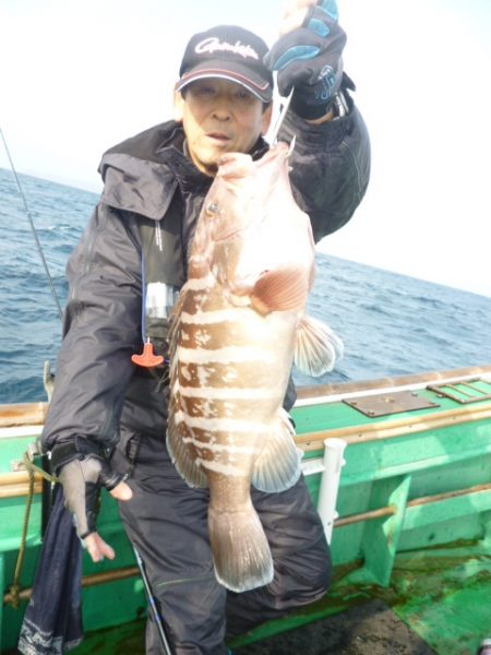 真祐丸 （しんゆうまる） 釣果