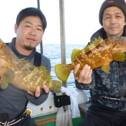 真祐丸 (しんゆうまる) 釣果