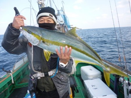 真祐丸 (しんゆうまる) 釣果