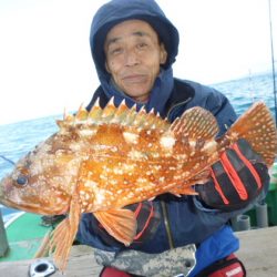 真祐丸 (しんゆうまる) 釣果