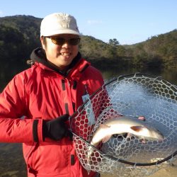 フィッシングレイクたかみや 釣果