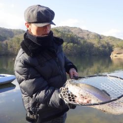 フィッシングレイクたかみや 釣果