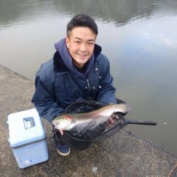 フィッシングレイクたかみや 釣果