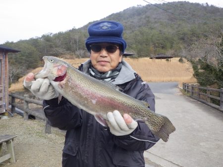 フィッシングレイクたかみや 釣果