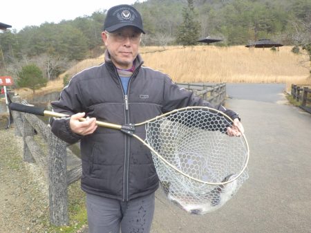 フィッシングレイクたかみや 釣果