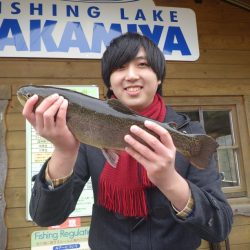 フィッシングレイクたかみや 釣果