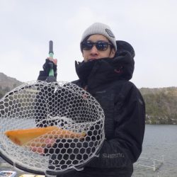 フィッシングレイクたかみや 釣果