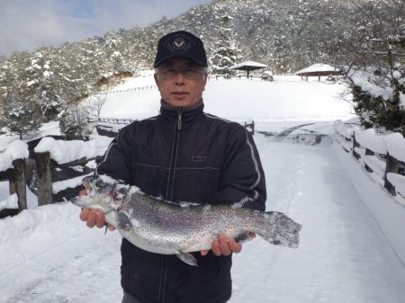フィッシングレイクたかみや 釣果
