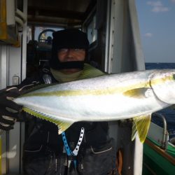 真祐丸 (しんゆうまる) 釣果