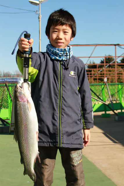 としまえんフィッシングエリア 釣果