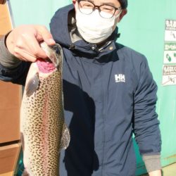 としまえんフィッシングエリア 釣果