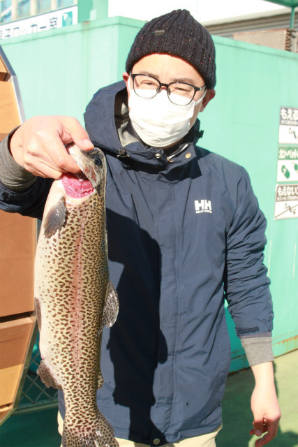 としまえんフィッシングエリア 釣果