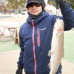 としまえんフィッシングエリア 釣果