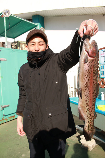 としまえんフィッシングエリア 釣果