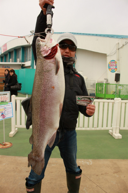 としまえんフィッシングエリア 釣果