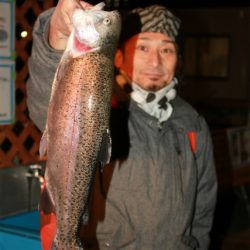 としまえんフィッシングエリア 釣果