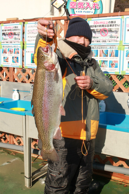 としまえんフィッシングエリア 釣果