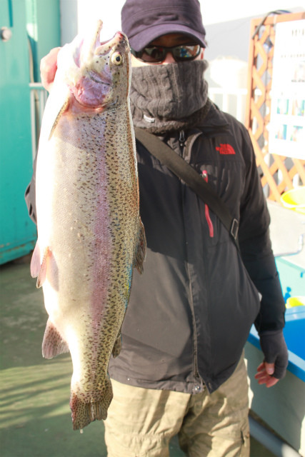 としまえんフィッシングエリア 釣果