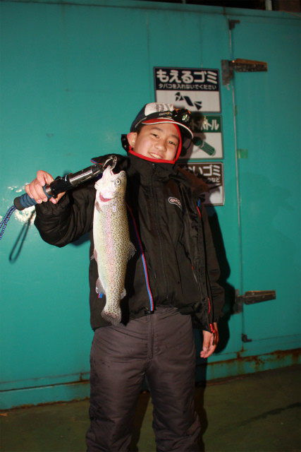 としまえんフィッシングエリア 釣果