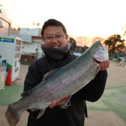 としまえんフィッシングエリア 釣果