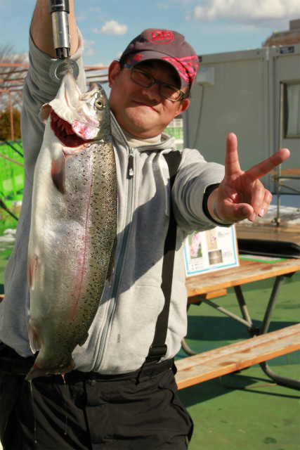 としまえんフィッシングエリア 釣果