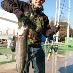 としまえんフィッシングエリア 釣果