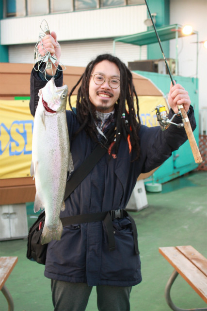 としまえんフィッシングエリア 釣果