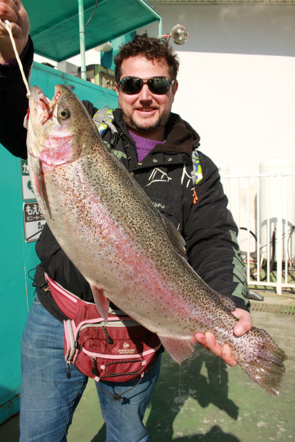 としまえんフィッシングエリア 釣果