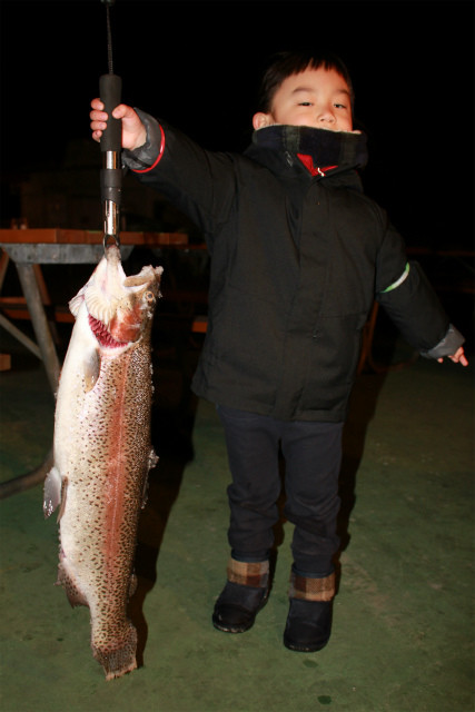 としまえんフィッシングエリア 釣果