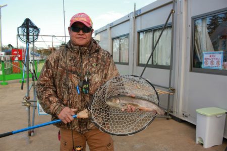 としまえんフィッシングエリア 釣果