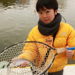 としまえんフィッシングエリア 釣果