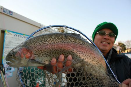 としまえんフィッシングエリア 釣果