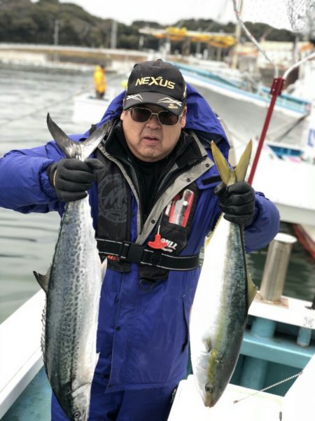 丸万釣船 釣果
