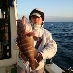 エンペラー 釣果