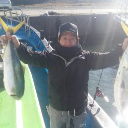 丸万釣船 釣果