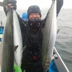 丸万釣船 釣果