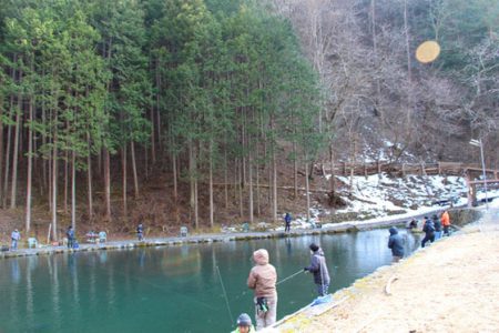 小菅トラウトガーデン 釣果