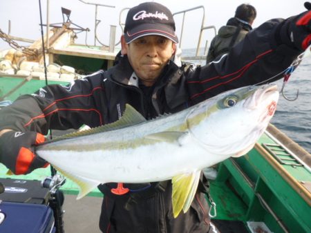 真祐丸 (しんゆうまる) 釣果