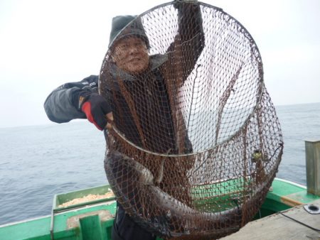 真祐丸 (しんゆうまる) 釣果