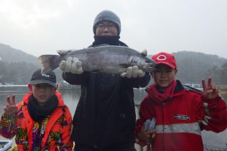 フィッシングレイクたかみや 釣果