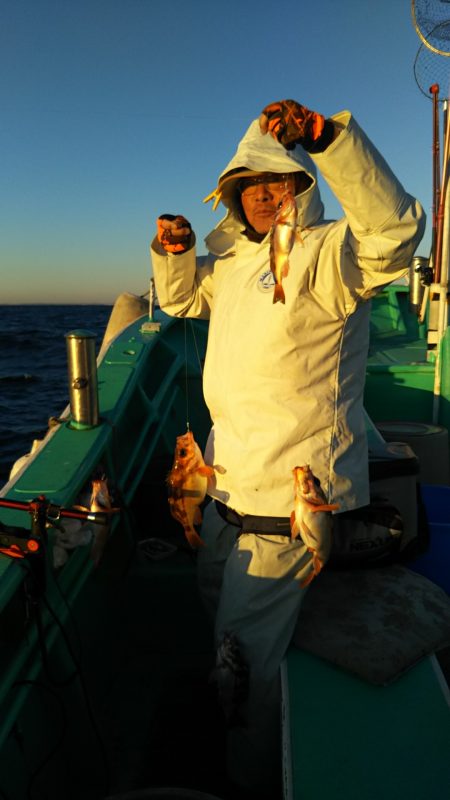 モンロー号 釣果