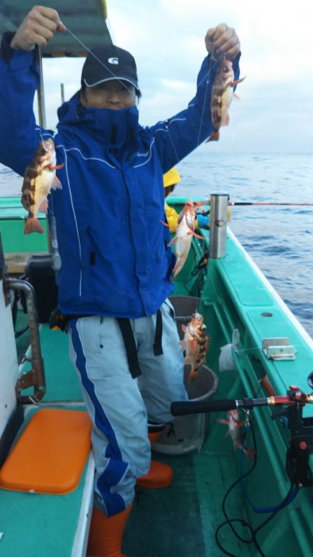 モンロー号 釣果