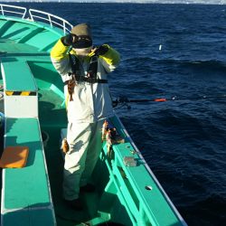 モンロー号 釣果