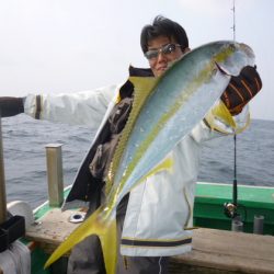 真祐丸 (しんゆうまる) 釣果